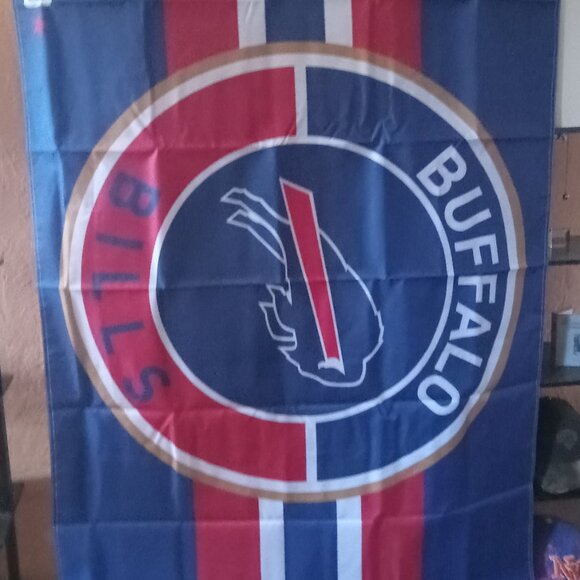 NEW Buffalo Bills Double Sided Blanket Thick Circle Design NFL 3x5 foot Flag - Picture 3 of 6